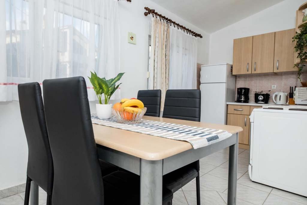 Apartmani Luka Банёл Экстерьер фото