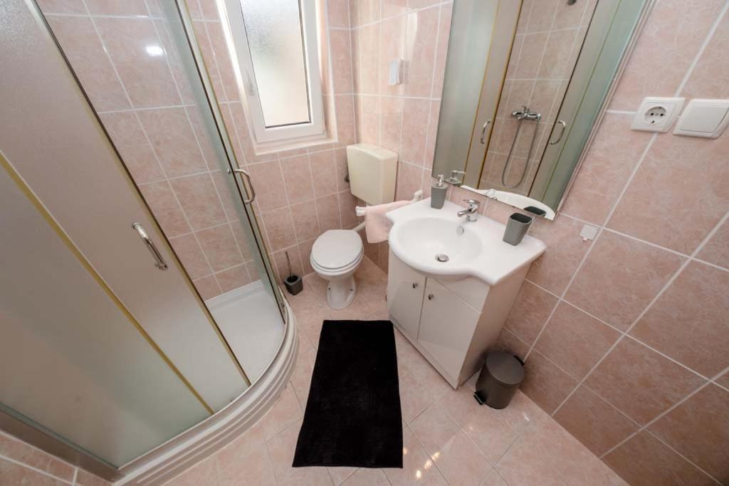 Apartmani Luka Банёл Экстерьер фото