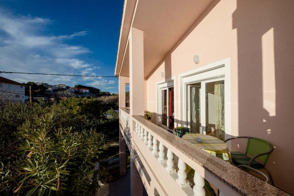 Apartmani Luka Банёл Экстерьер фото