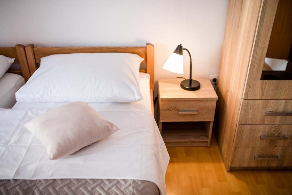 Apartmani Luka Банёл Экстерьер фото