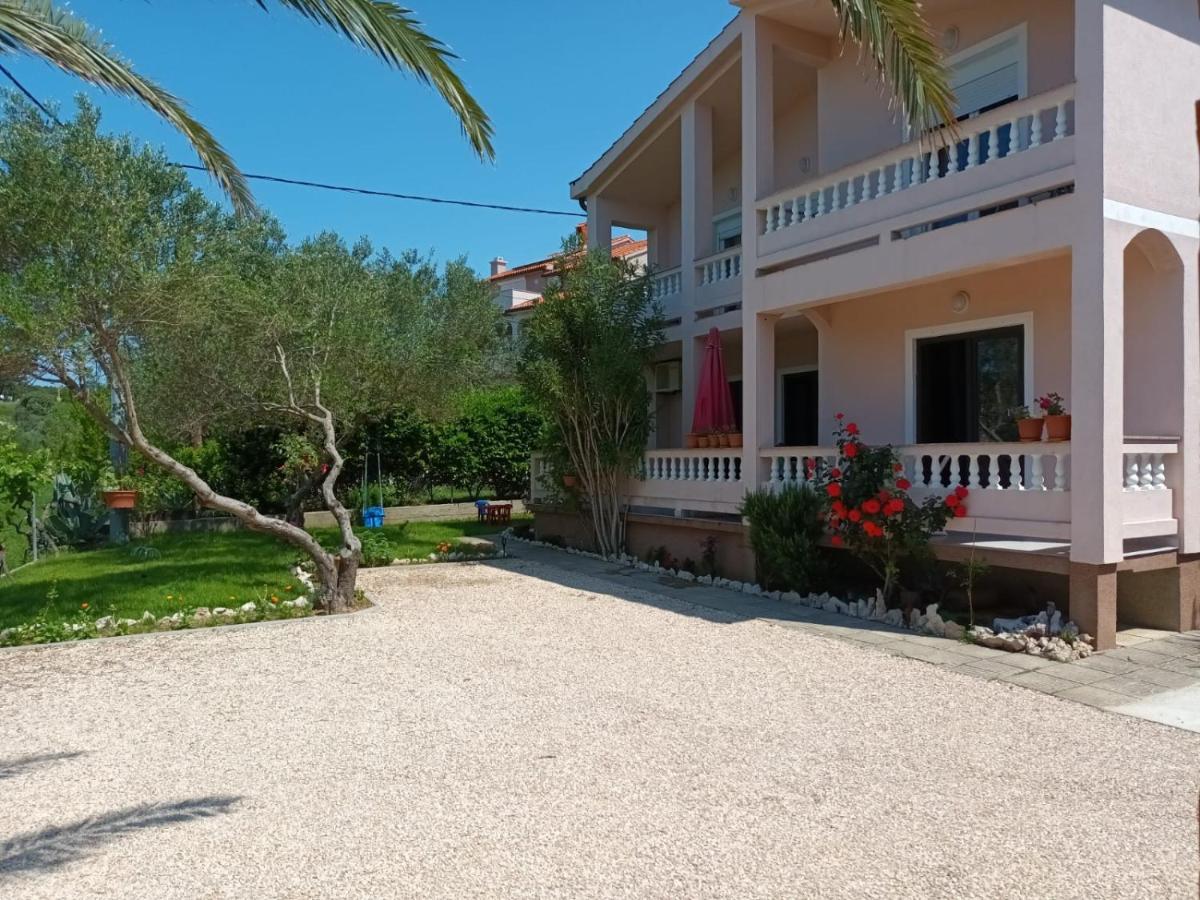 Apartmani Luka Банёл Экстерьер фото